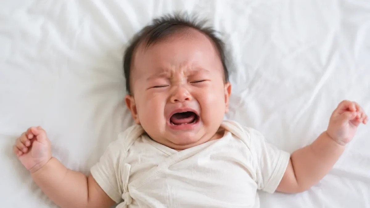 Pertolongan Pertama Meredakan Kolik Pada Si Kecil